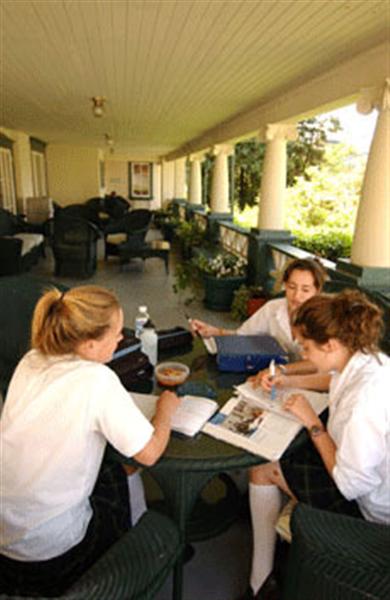 Crofton House School